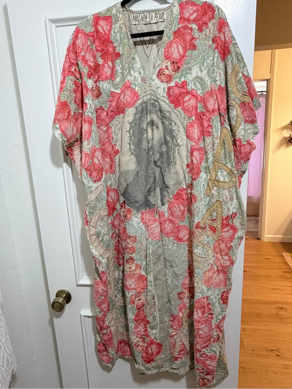 Magnolia Pearl RARE kaftan NWT